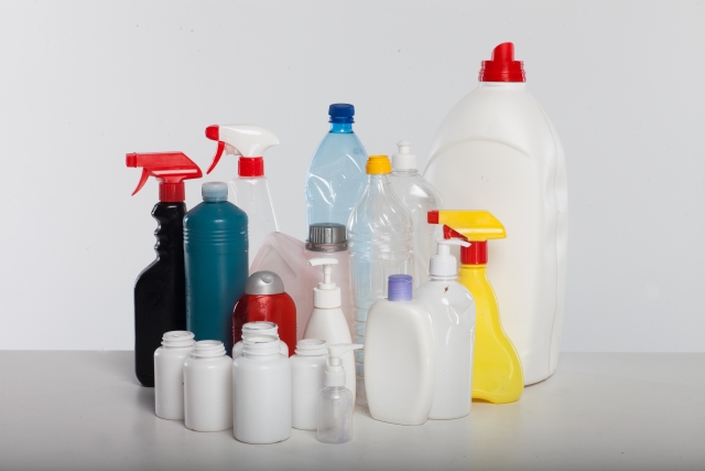 お風呂掃除に代用できる洗剤を紹介！注意点も教えます